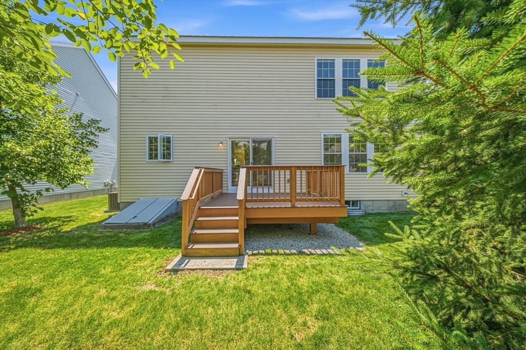 14 Autumn Ridge Dr, Hopkinton MA 01748 photo 37