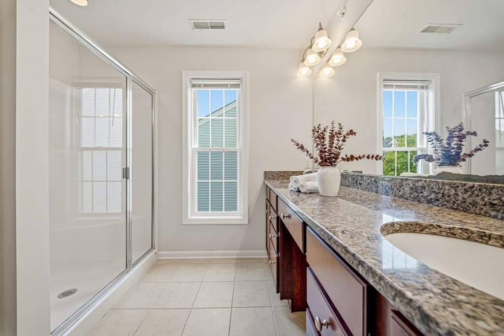 14 Autumn Ridge Dr, Hopkinton MA 01748 photo 8