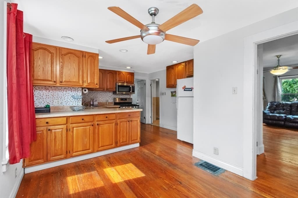 126 Butler Rd, Quincy MA 02169 photo 26