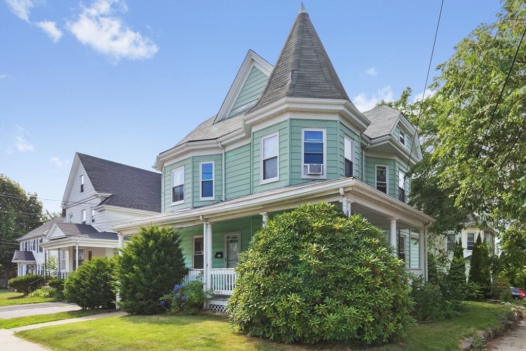 126 Butler Rd, Quincy MA 02169 photo 3