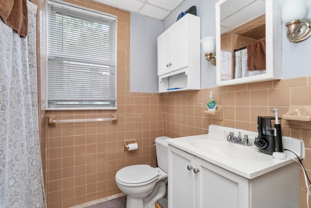 126 Butler Rd, Quincy MA 02169 photo 20