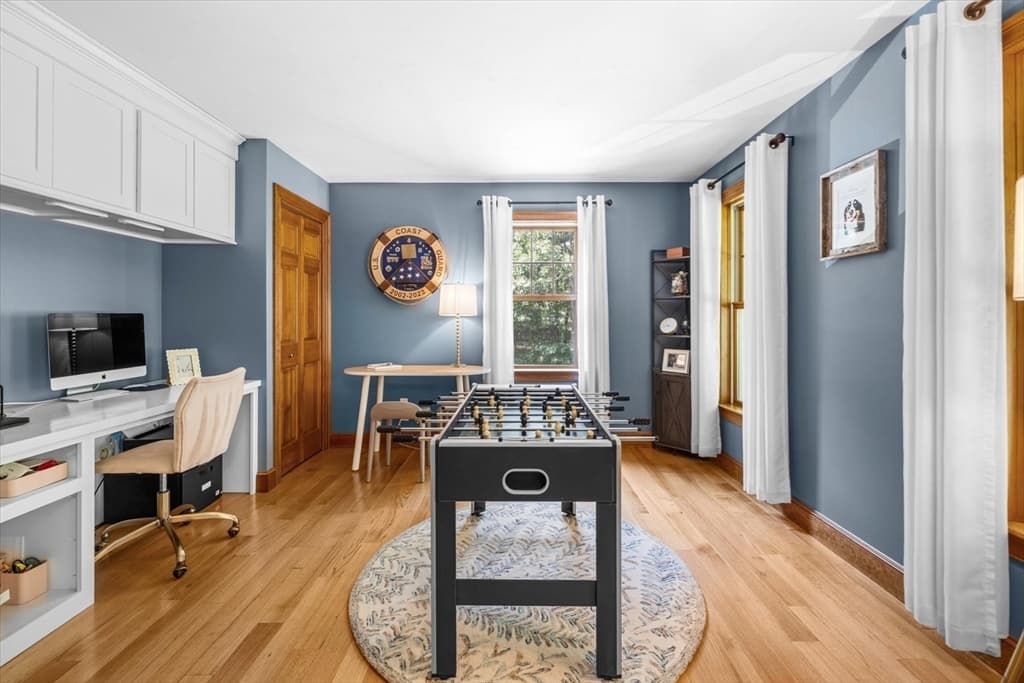 Single Family Residence at 14 Grove St, Kingston MA 02364, photo 20 of 42