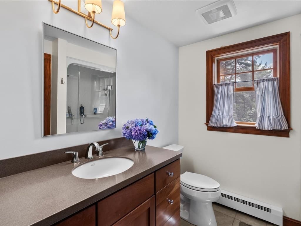 Single Family Residence at 14 Grove St, Kingston MA 02364, photo 30 of 42