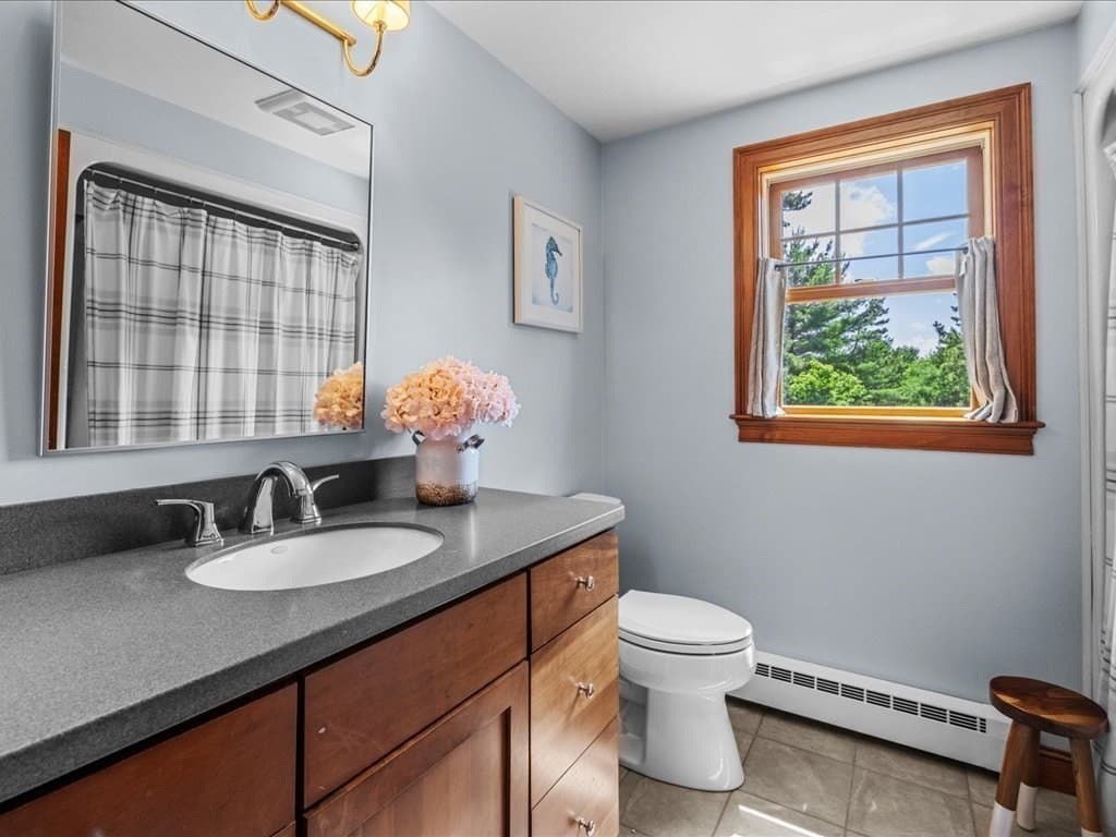 Single Family Residence at 14 Grove St, Kingston MA 02364, photo 33 of 42
