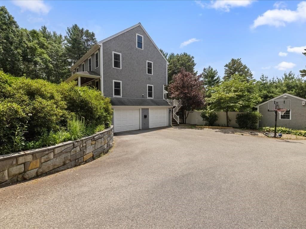 Single Family Residence at 14 Grove St, Kingston MA 02364, photo 41 of 42