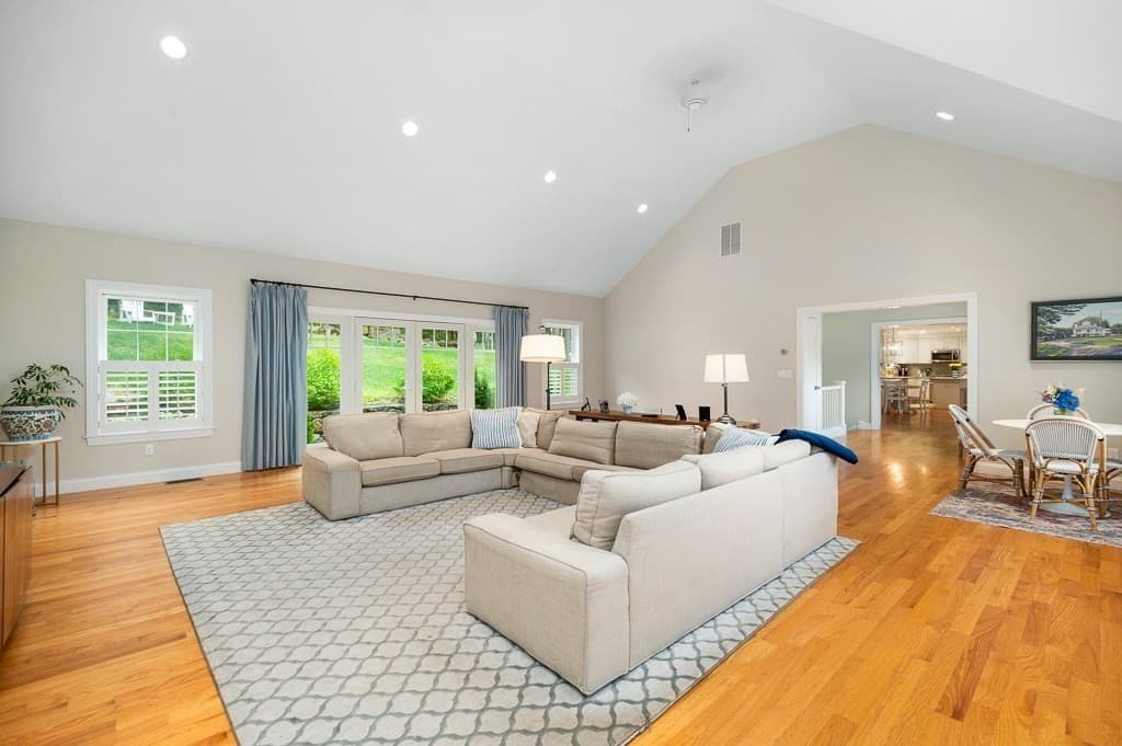 14 Overledge Road, Manchester MA 01944 photo 12