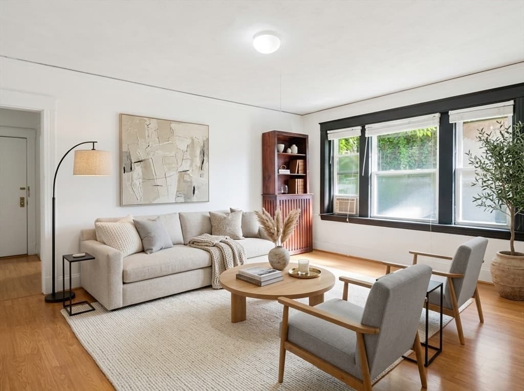 1607 Commonwealth Ave # 04, Boston MA 02135
