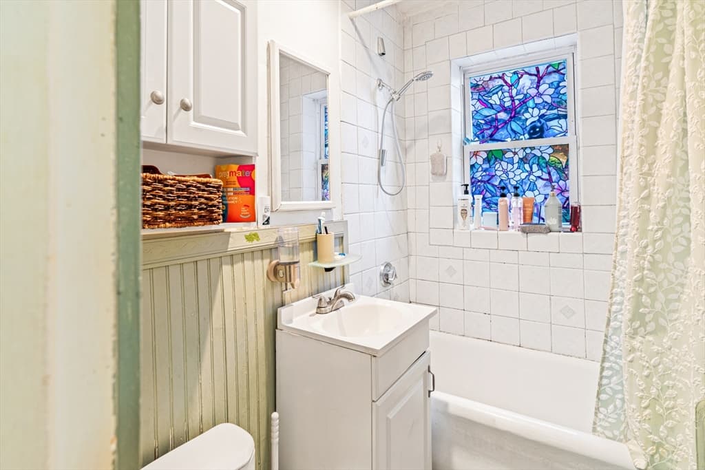 1607 Commonwealth Ave # 04, Boston MA 02135 photo 11