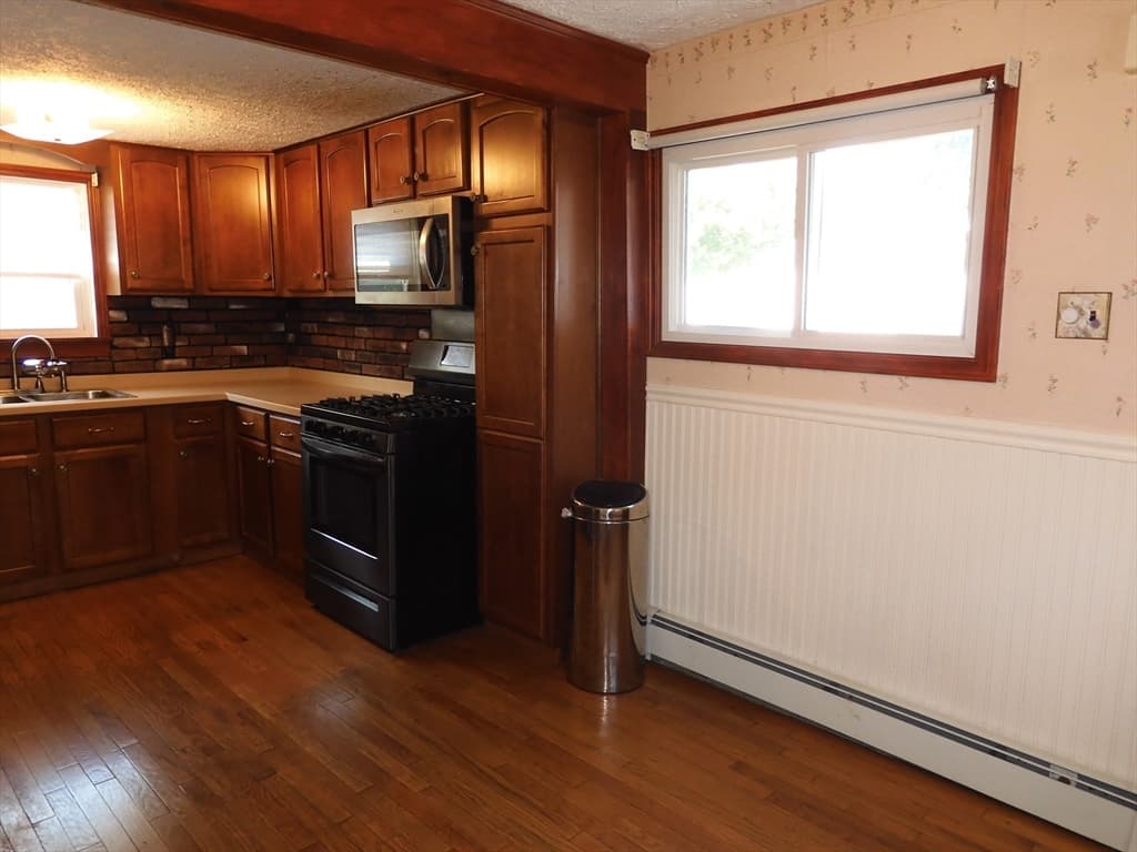 146 Bridle Rd, Billerica MA 01821 photo 11