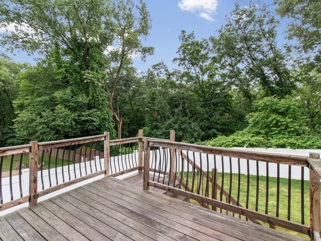 127 Westgate Road, Waltham MA 02453 photo 23