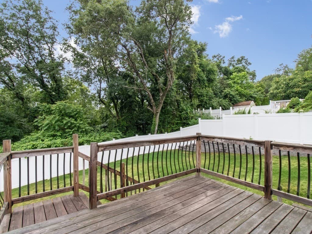 127 Westgate Road, Waltham MA 02453 photo 22