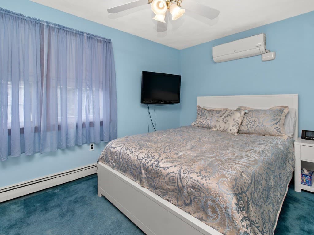 127 Westgate Road, Waltham MA 02453 photo 18