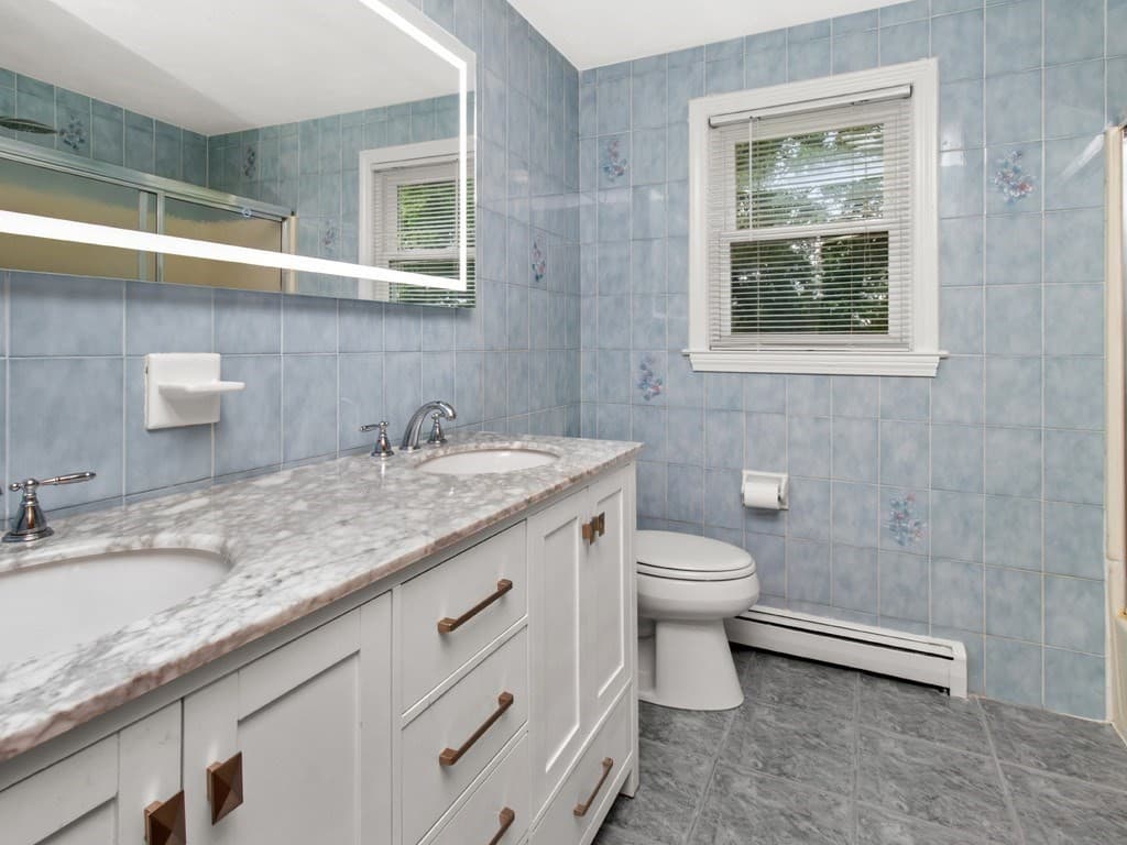 127 Westgate Road, Waltham MA 02453 photo 19