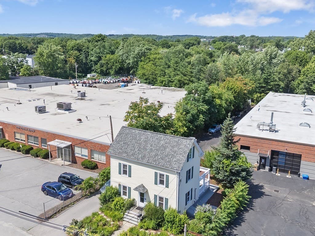 142 Calvary Street, Waltham MA 02453 photo 37