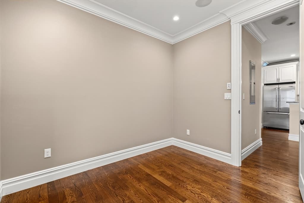 Condominium at 9 M # 2, Boston MA 02127, Boston, photo 20 of 41