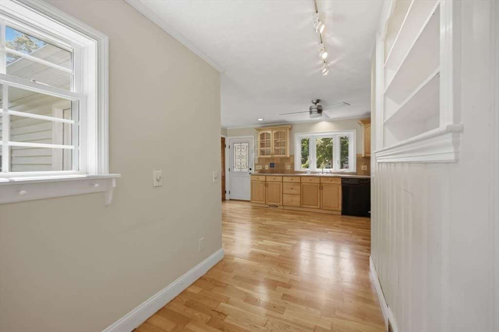 117 Hazardville Rd, Longmeadow MA 01106 photo 13