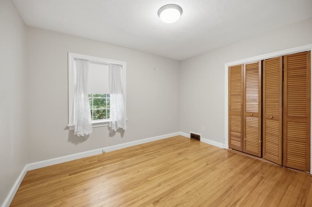 117 Hazardville Rd, Longmeadow MA 01106 photo 15