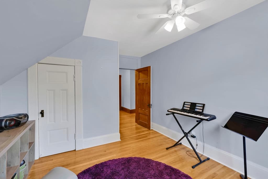 36 Spruceland Ave, Springfield MA 01108 photo 30