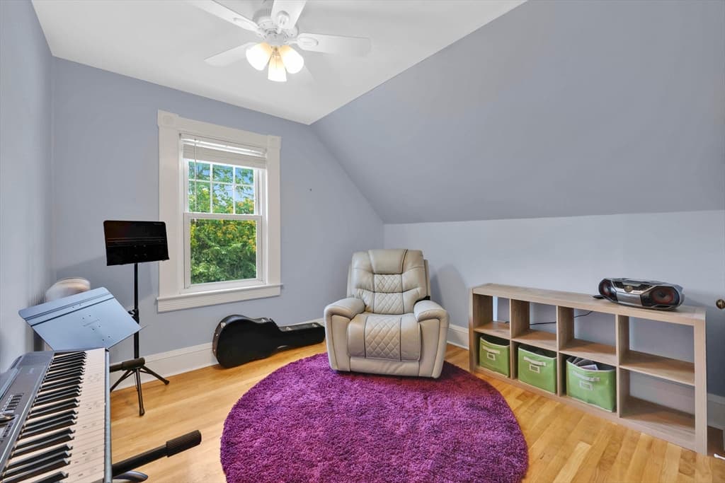 36 Spruceland Ave, Springfield MA 01108 photo 29
