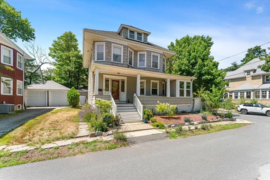 3 Oakland Park, Medford MA 02155