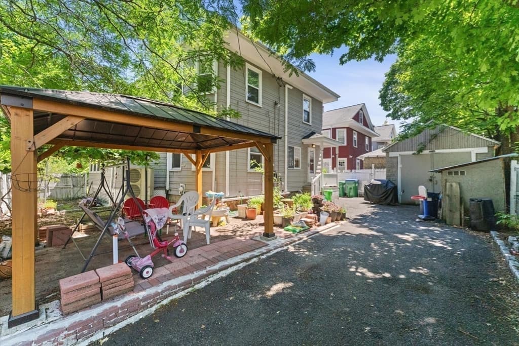 3 Oakland Park, Medford MA 02155 photo 35