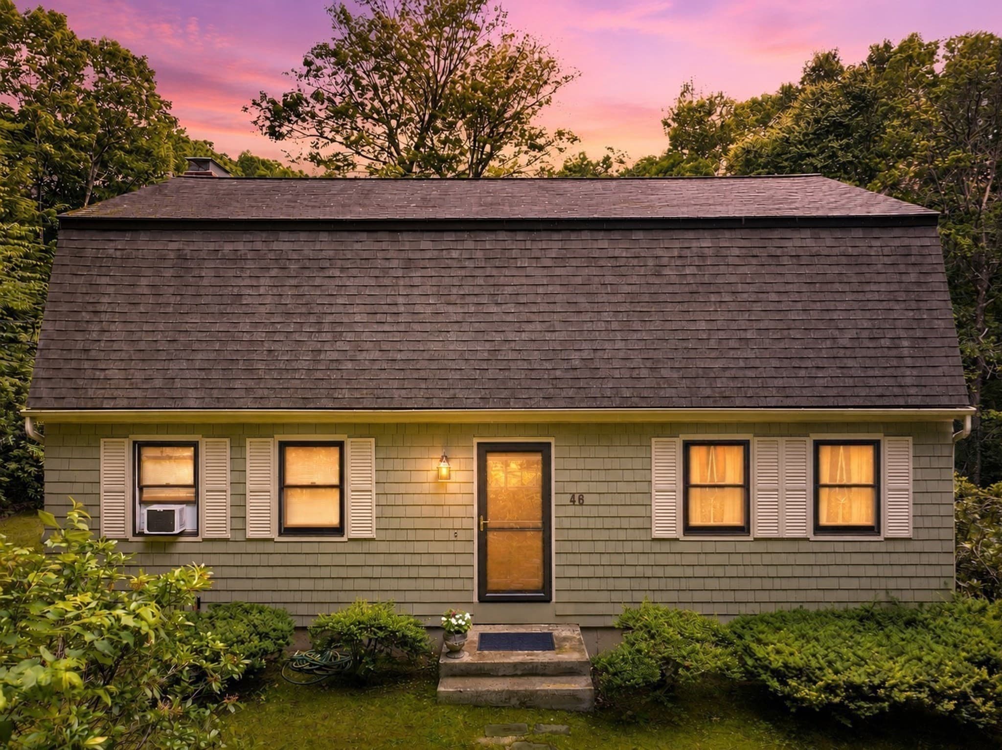 Single Family Residence at 46 Prospect St, Rutland MA 01543, photo 3 of 27
