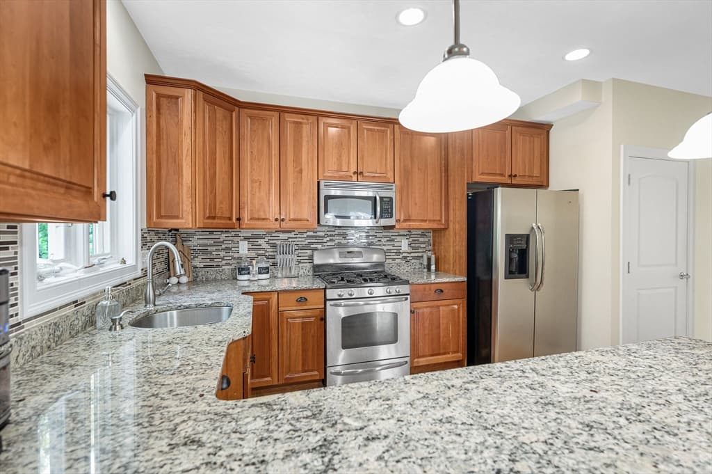 2 Charles Ridge Rd # A, Littleton MA 02466 photo 16