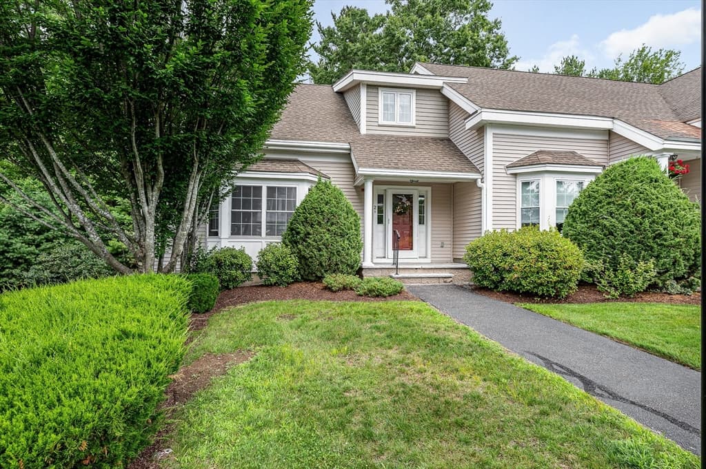 2 Charles Ridge Rd # A, Littleton MA 02466