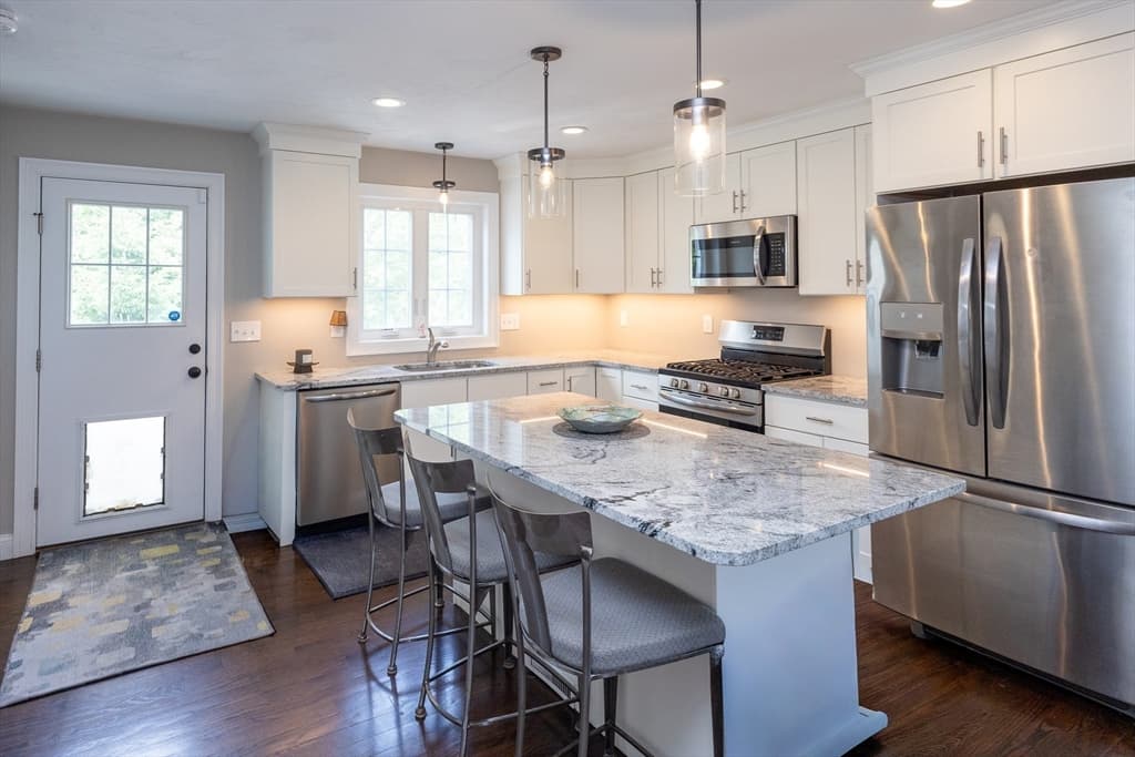 1 Driftwood Dr, Easton MA 02375 photo 6