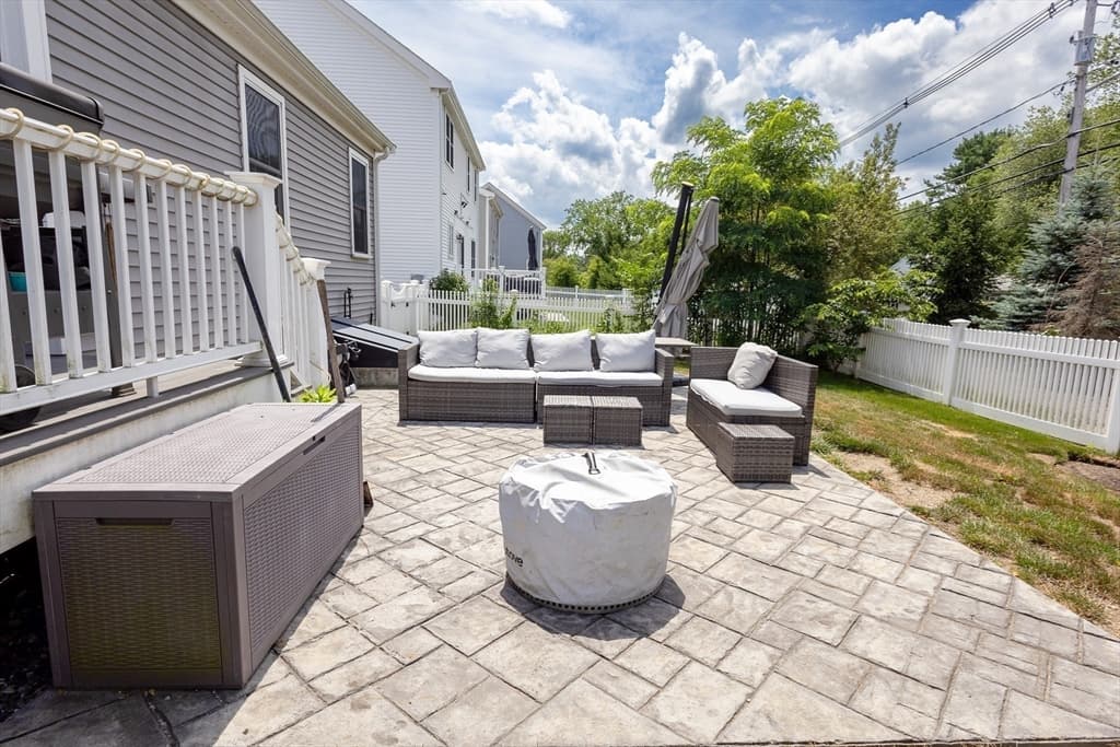 1 Driftwood Dr, Easton MA 02375 photo 17