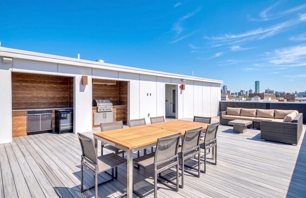 Condominium at 377 W 1st St # 3, Boston MA 02127, Boston, photo 27 of 33