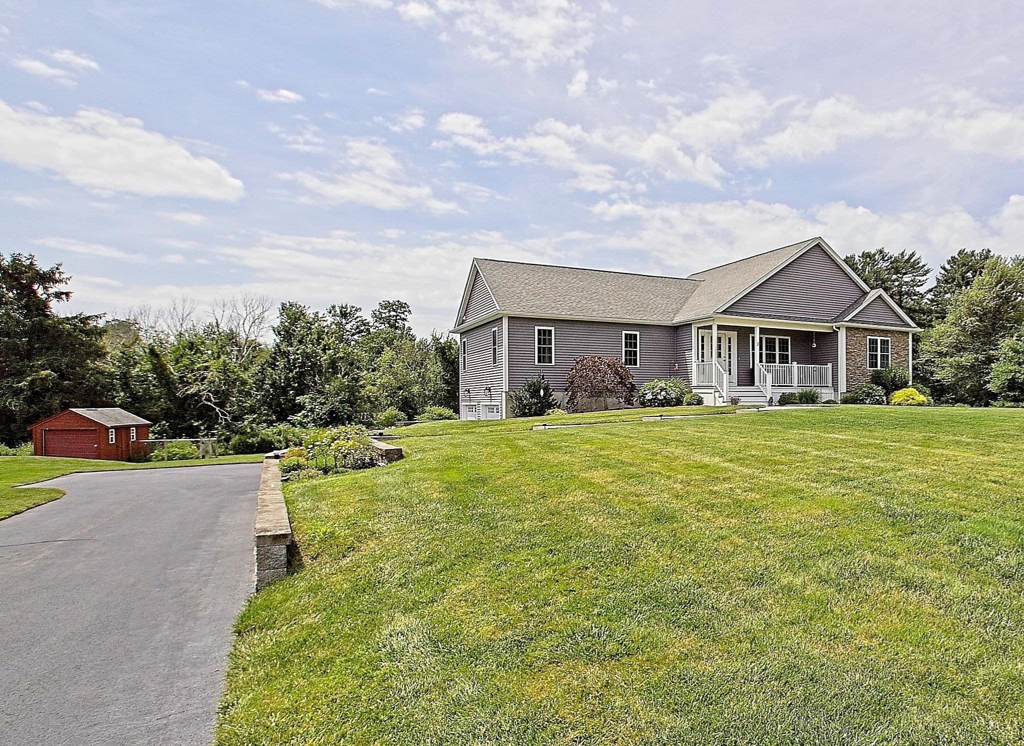 Single Family Residence at 3 Blacksmith Drive, Acushnet MA 02743, Acushnet, photo 2 of 24