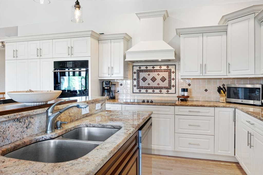 27 Spring Hill Rd, Belchertown MA 01007 photo 12