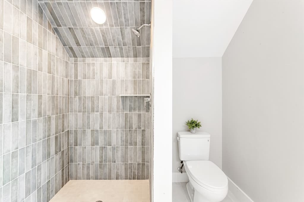 Single Family Residence at 29 Keystone, Boston MA 02132, Boston, photo 23 of 29