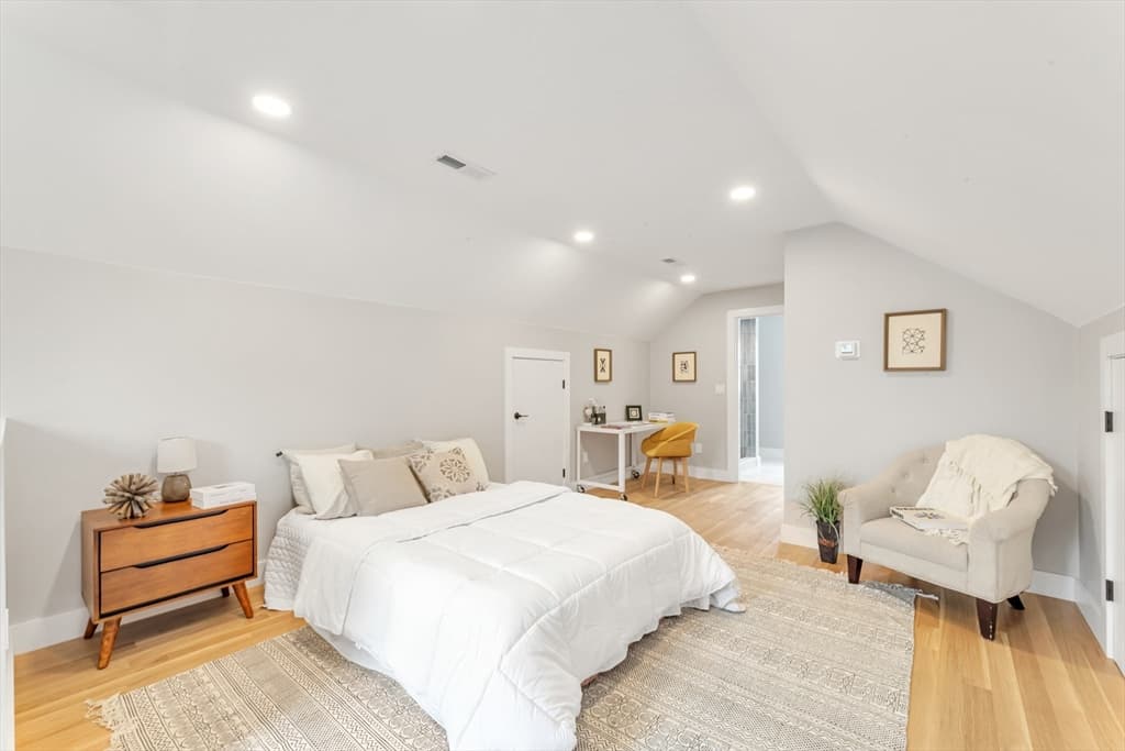 Single Family Residence at 29 Keystone, Boston MA 02132, Boston, photo 20 of 29