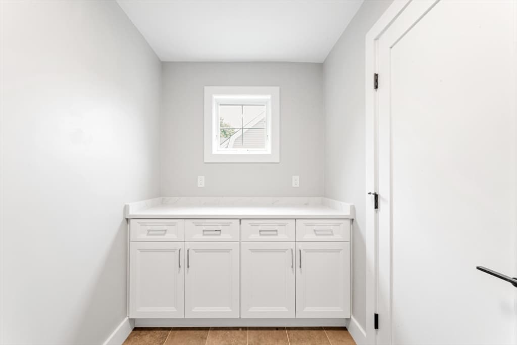 Single Family Residence at 29 Keystone, Boston MA 02132, Boston, photo 25 of 29