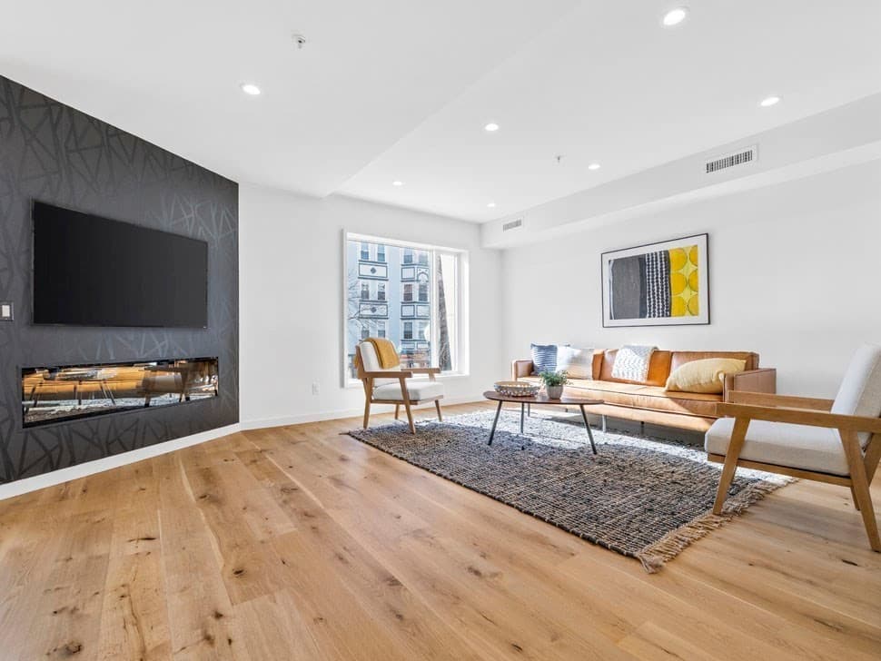 Condominium at 362-364 W Broadway # 2, Boston MA 02127, Boston, photo 7 of 22