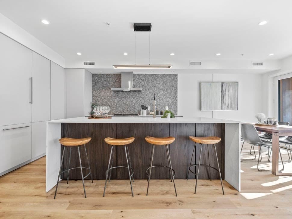 Condominium at 362-364 W Broadway # 2, Boston MA 02127, Boston, photo 3 of 22