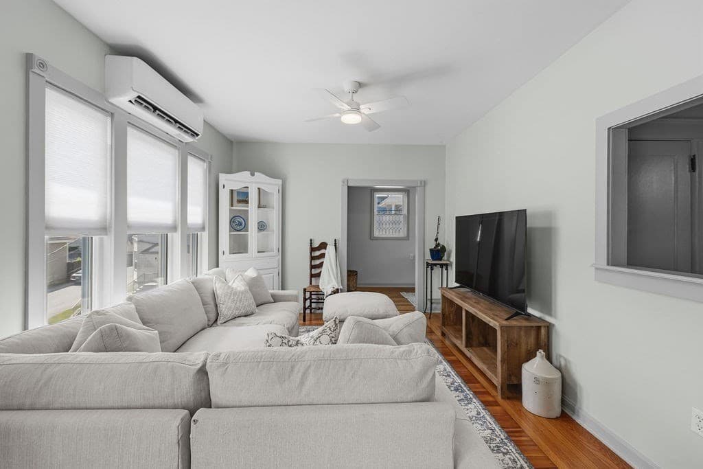 74 California St, Fall River MA 02723 photo 16