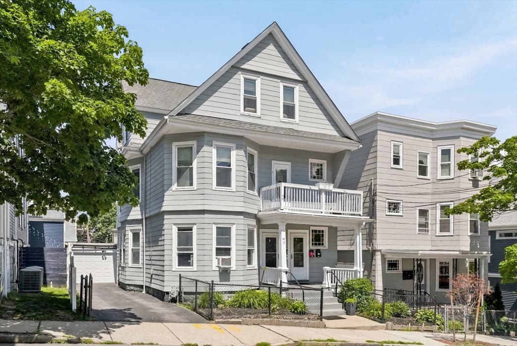 17 Dow St, Somerville MA 02144