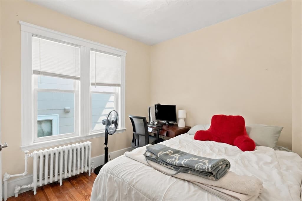 17 Dow St, Somerville MA 02144 photo 9