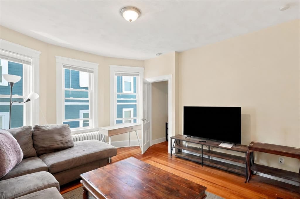 17 Dow St, Somerville MA 02144 photo 10
