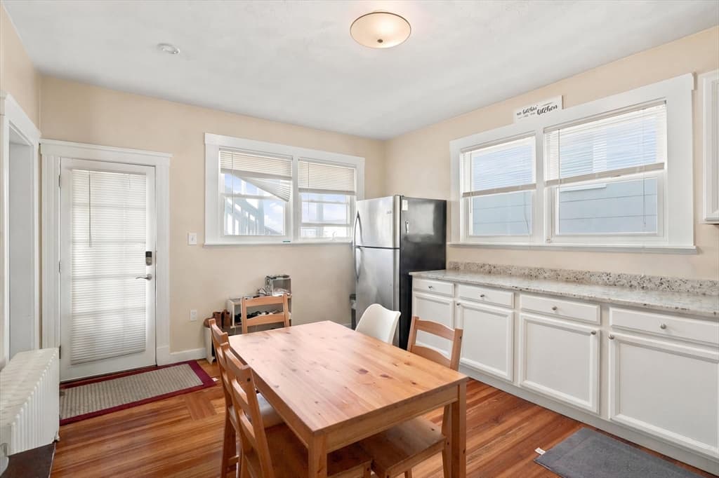 17 Dow St, Somerville MA 02144 photo 11