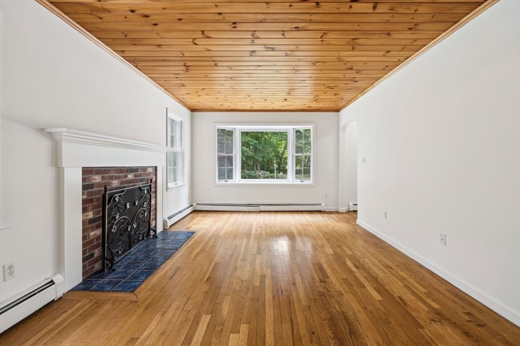 26 Foster Street, Mattapoisett MA 02739 photo 9