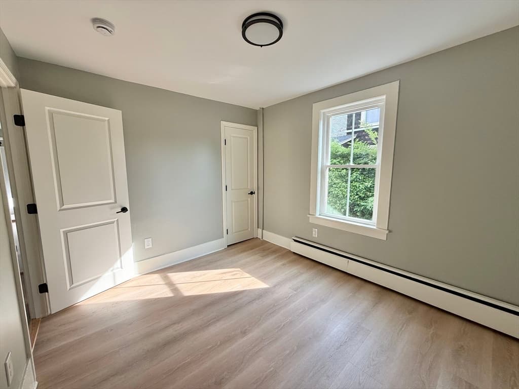 2 Family - 2 Units Up/Down at 33 Mill St, Greenfield MA 01301, Greenfield, photo 16 of 34