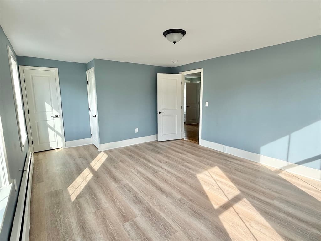 2 Family - 2 Units Up/Down at 33 Mill St, Greenfield MA 01301, Greenfield, photo 19 of 34