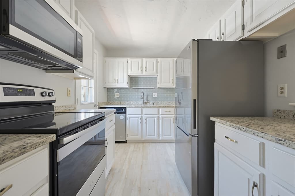 425 Main Street # 9D, Hudson MA 01749 photo 3
