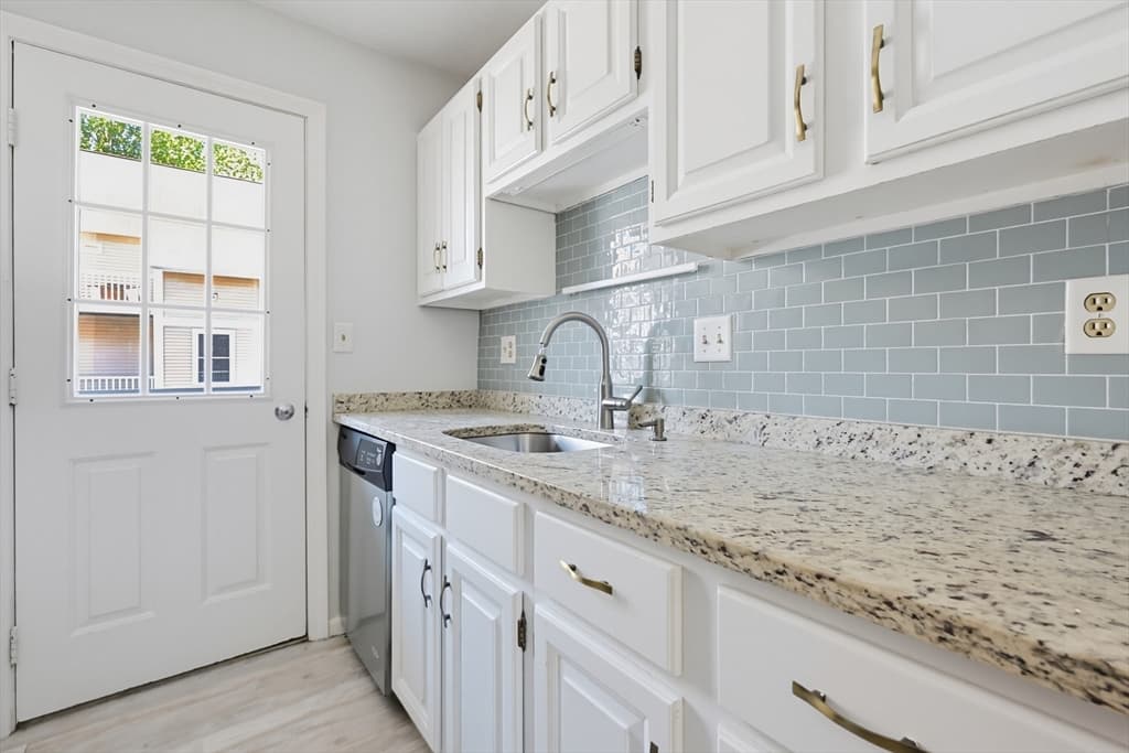 425 Main Street # 9D, Hudson MA 01749 photo 9