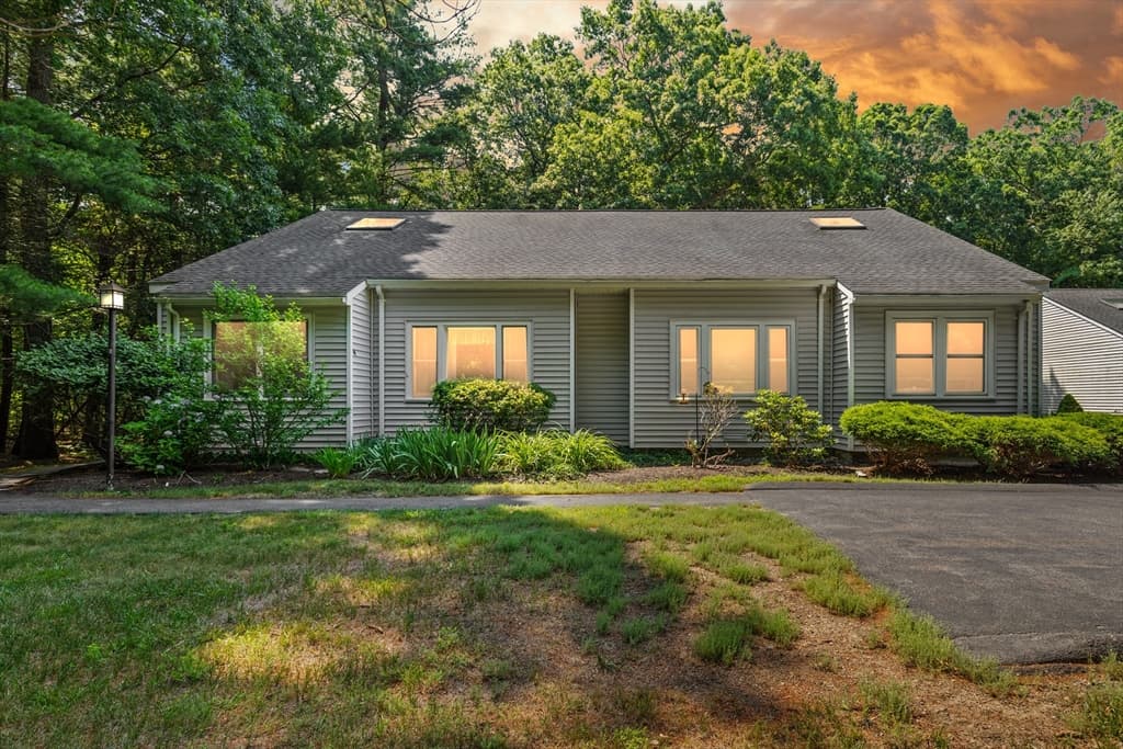 44 Prudence Crandall Lane # 44, Easton MA 02356