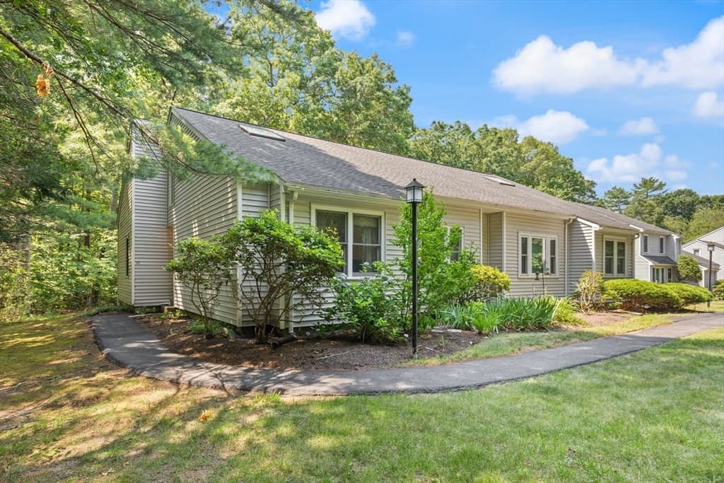 44 Prudence Crandall Lane # 44, Easton MA 02356 photo 4
